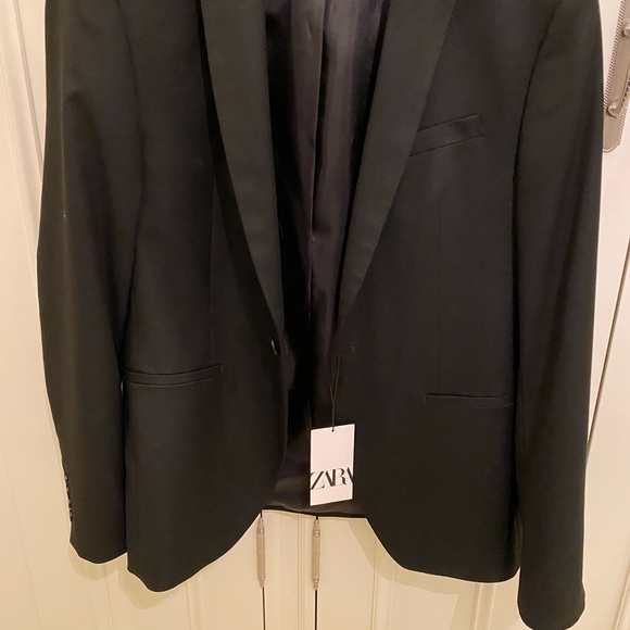 Zara Men’s Black Blazer - Picture 4 of 10
